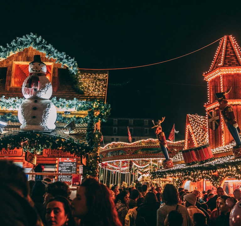 Birmingham Christmas Market (Unsplash)